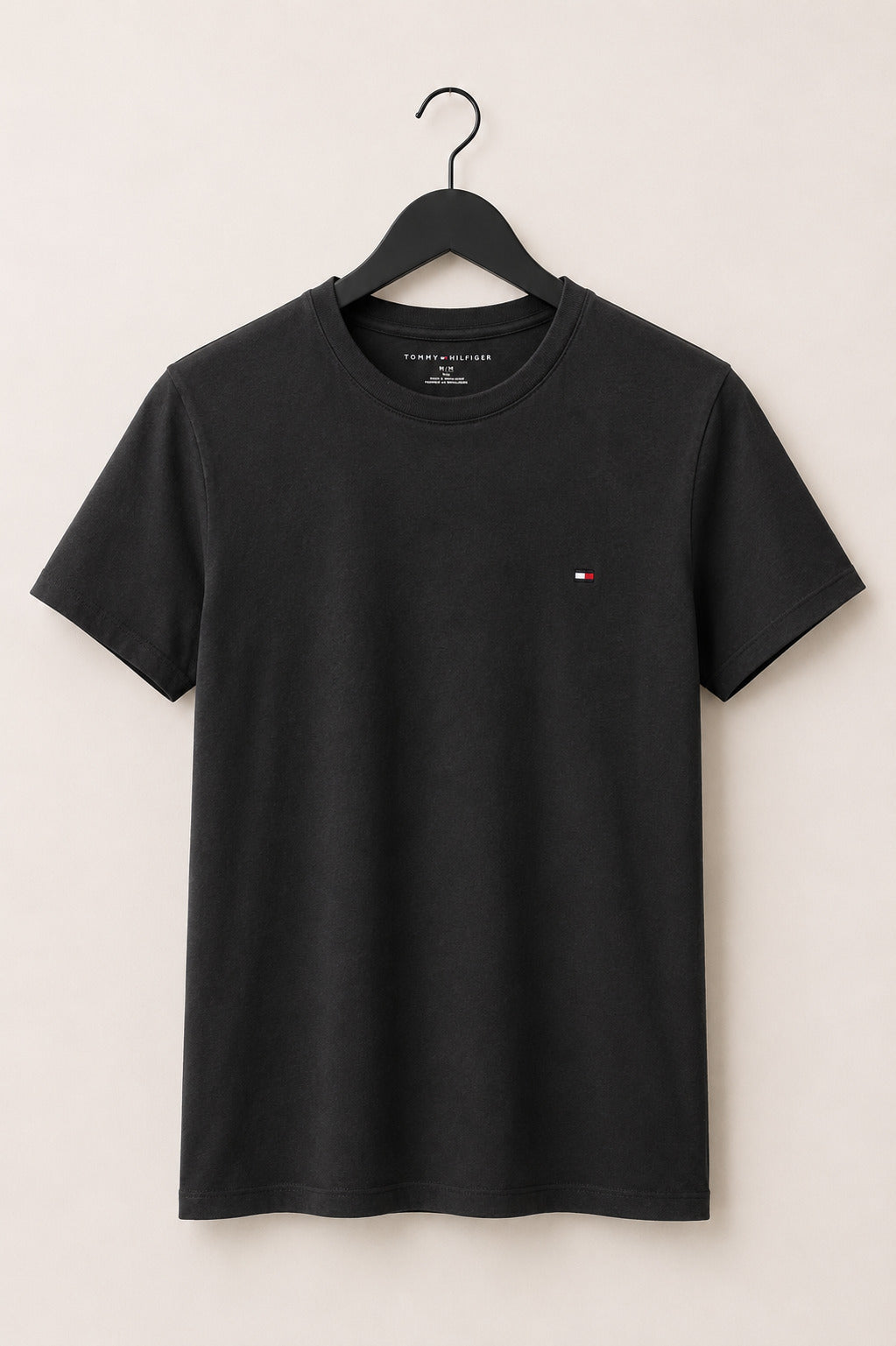 Camiseta Feminina Tommy Hilfiger Gola Careca Preta